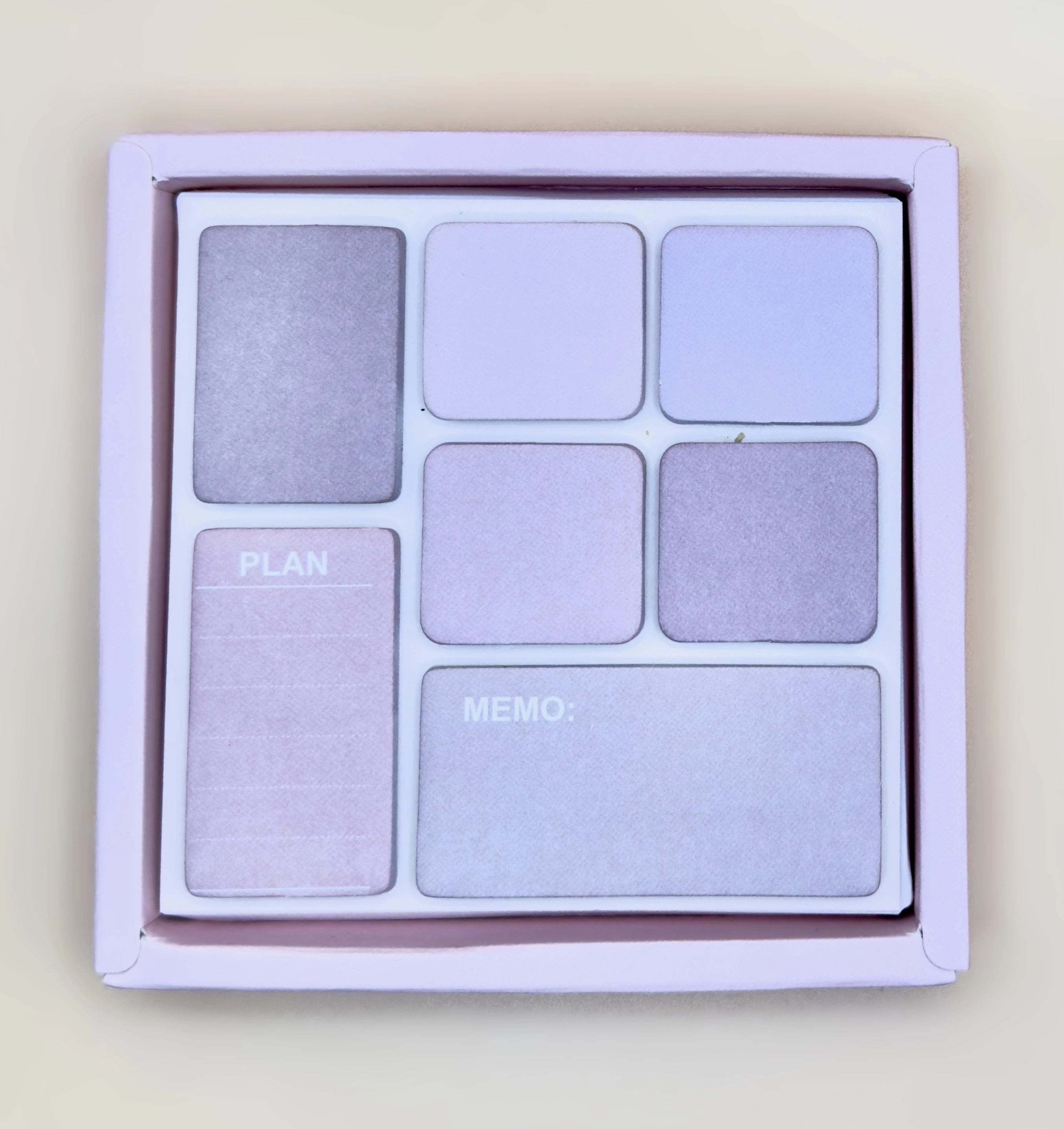 Elegant Eye Shadow Shaped Sticky Note Pad