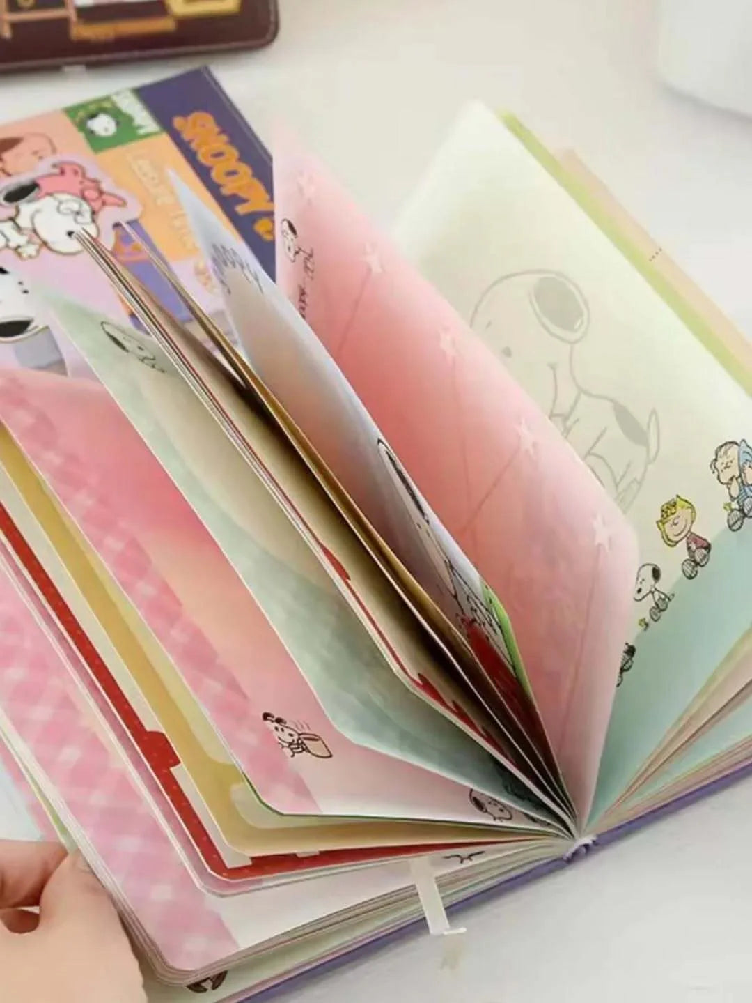 Snoopy PU Leather Magnetic Diary Notebook